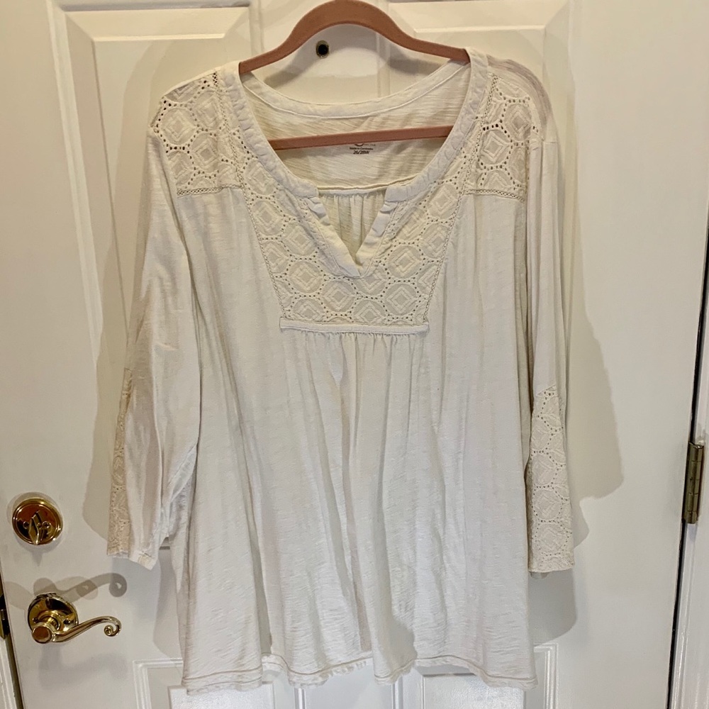 Cato 26/28 White Long Sleeve Top with Lace Bib
